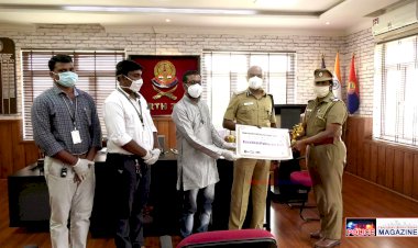 மனிதநேயமிக்க ஆய்வாளருக்கு இணை கமிஷனர் முன்னிலையில் போலீஸ் மேகஸின் சார்பாக  பாராட்டு..